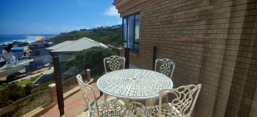 3 Bedroom Property for Sale in Dana Bay Western Cape